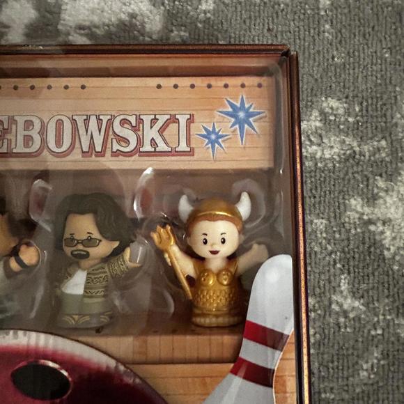 Fisher-Price Little People Big Lebowski Collector Set (NEW) - Picture 3 of 4